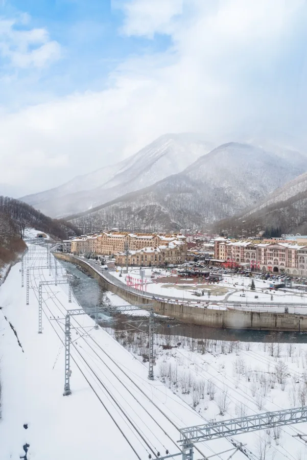 Курорты Красной Поляны на микроавтобусе!