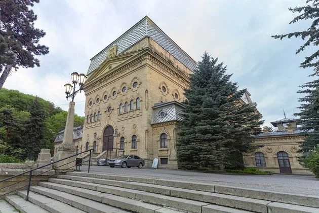 Кисловодск: волшебная аудиоэкскурсия по следам Чебурашки