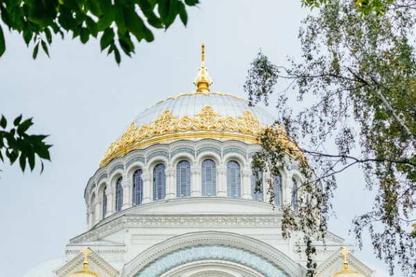 В Кронштадт на метеоре с осмотром фортов и пешеходной экскурсией