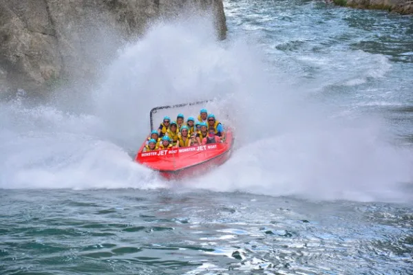 Jet Boat Safari 6 в 1