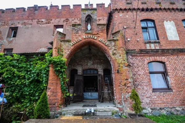 Куршская коса, замок Шаакен, Зеленоградск