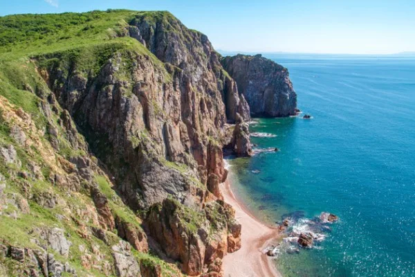 Лучшее во Владивостоке: море, форты, маяки и остров Русский