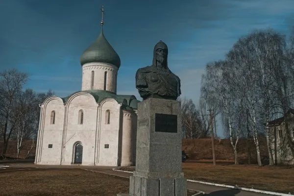 Памятные места Александра Невского в Переславле (на авто туриста)
