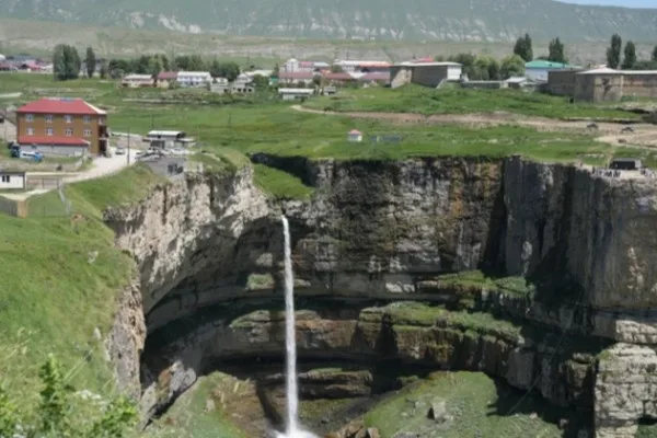Горный Хунзах, альпийские луга из Избербаша