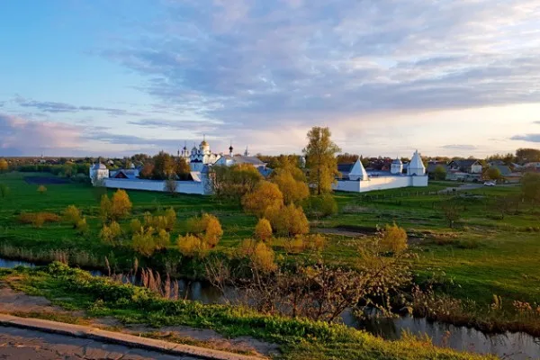«Суздаль — символ русской древности» — индивидуальная экскурсия