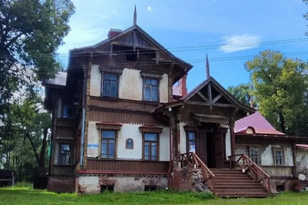 Вышний Волочёк: Меж двух столиц, среди каналов и мостов