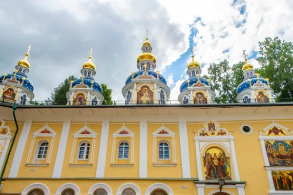 Монастыри Псковской области (индивидуальная экскурсия)