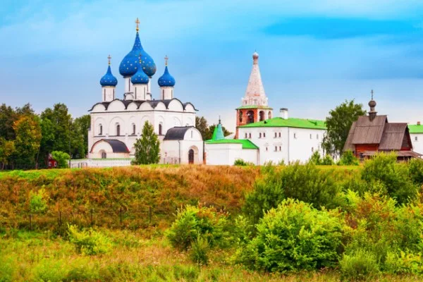 Экскурсия в Боголюбово и Суздаль с Трактирными историями