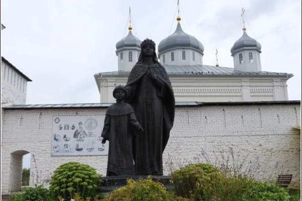 Едем в Древний Мещовск, Серебряно – на родину трех цариц