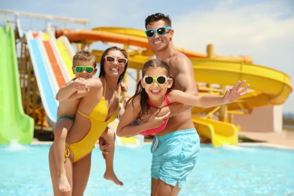Входной билет в аквапарк Yas Waterworld