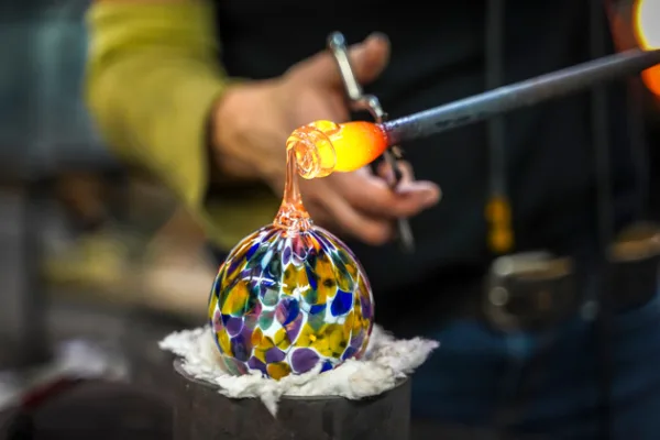 Шоу по выдуванию стекла и выставочный зал Original Murano Glass