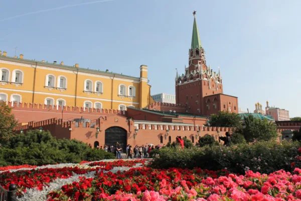 Москва победная — фотоэкскурсия по Александровскому саду