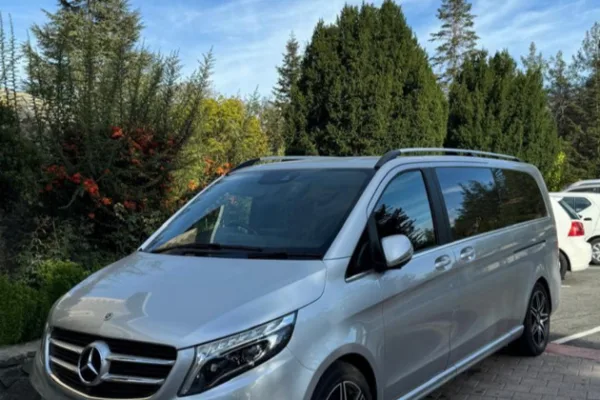 Larnaca Airport - ViP Transfer - Mercedes V Class