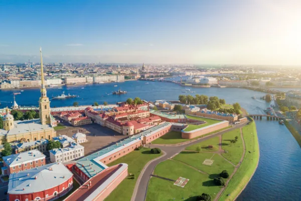 Обзорная экскурсия «Парадный Петербург»
