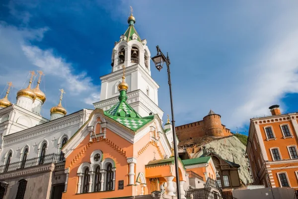 Литературная экскурсия по Рождественской улице