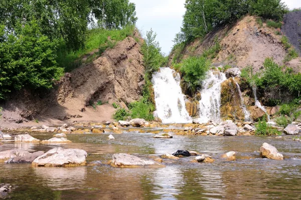 Бердские скалы, Беловский водопад и святой источник Ложок