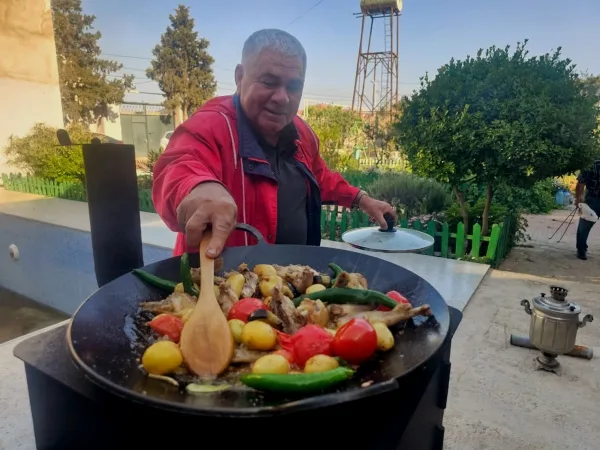 Дача у Каспия и мастер-класс по выпечке кутабов
