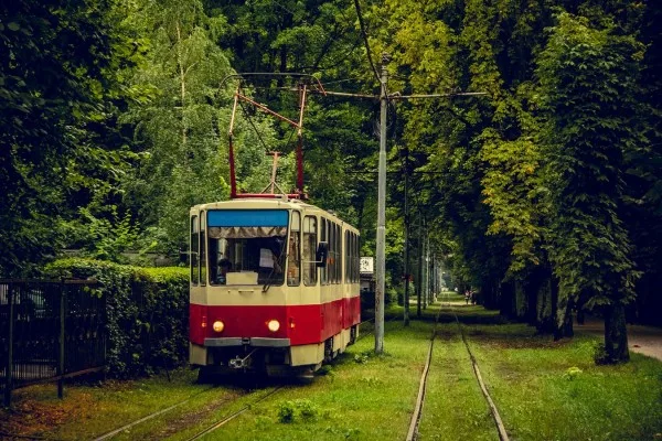По аллеям Хуфена, или В гостях у Кёнигсберга