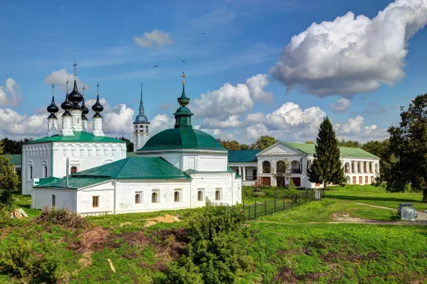 Умиротворяющий Суздаль