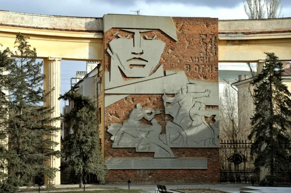 Прогулка по окрестностям музея-панорамы: всё о Сталинградской битве