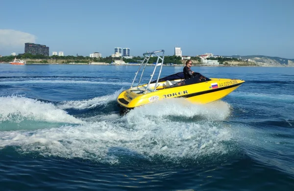 Морская прогулка в Анапе с купанием в открытом море
