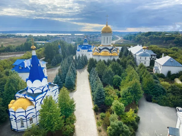 Древние монастыри Казани и Свияжска