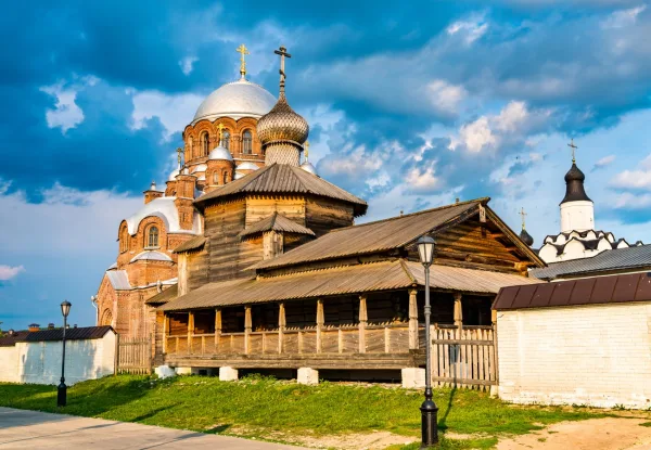Свияжск многогранный — из Казани