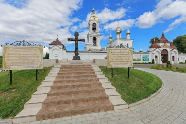 Животворящий Крест Господень: из Иваново к православным святыням
