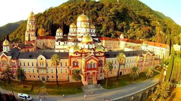 Новый Афон: к истокам христианства на Кавказе из Пицунды