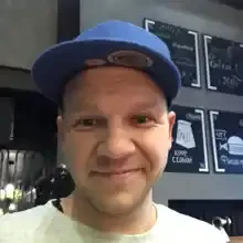 Олег Мельников